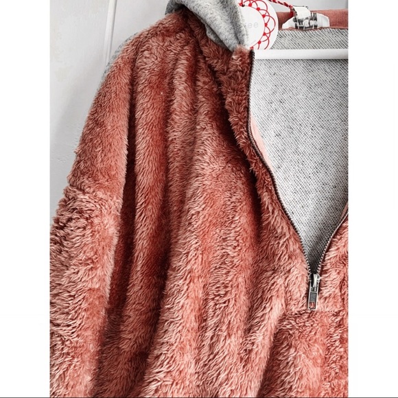 NWT Umgee Fleece Sherpa Quarter Zip Hoodie - Picture 3 of 6